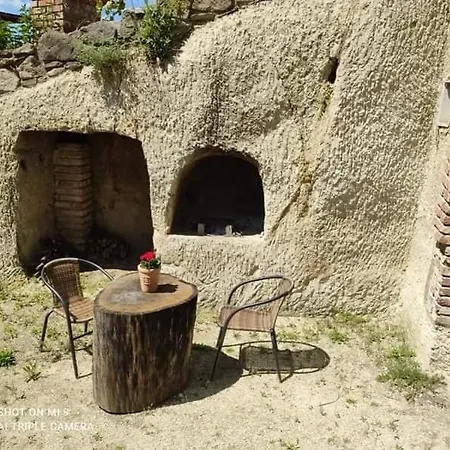 Riolit Barlangszállás