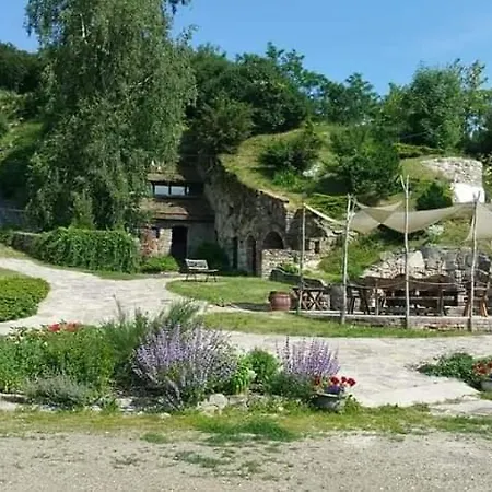 Riolit Barlangszallas Szomolya