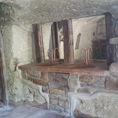 Riolit Barlangszallas Apartment Szomolya