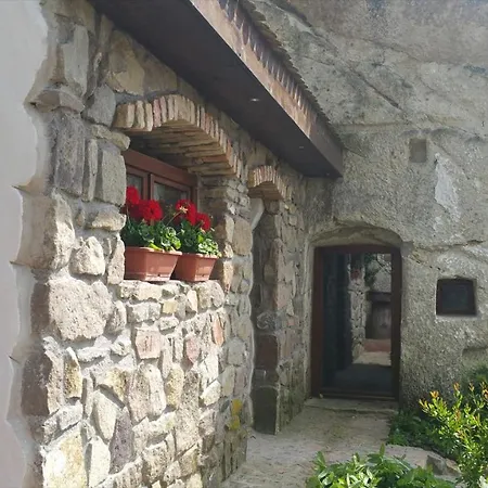 Riolit Barlangszallas