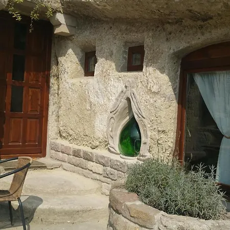 Apartment Riolit Barlangszallas *