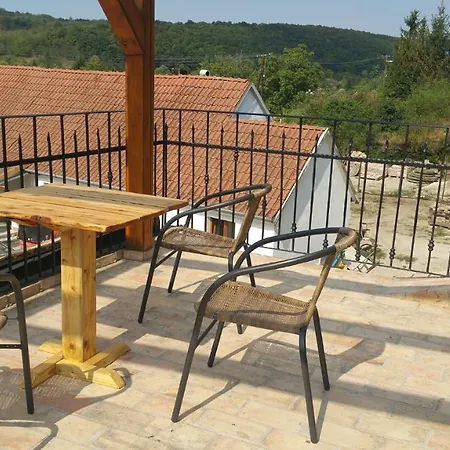 Apartman Riolit Barlangszállás Szomolya